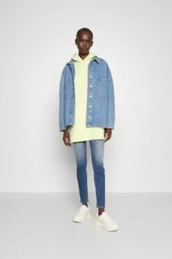 KARL LAGERFELD Ikonik Hoodie - Sweatshirt - Luminary Green/Lavender -Gant shop 96270a68da9746b686a3bff944ba1bdf scaled