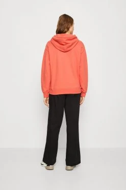 Levi's Standard Hoodie - Hoodie - Burnt Sienna -Gant shop 976adba9d945446eb2727853bd3302d0 scaled