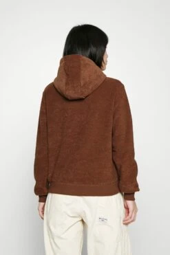Karl Kani Small Signature Hoodie- Sweatshirt - Brown 11 Karl Kani Small Signature Hoodie- Sweatshirt - Brown -Gant shop 98b74e31c0d2461eb9611a76a75526ae scaled