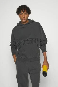P.E NATION Downtown Hoodie - Sweatshirt - Black -Gant shop 9fc34c2cc3494a5ca9bd3ce131249cb7 scaled