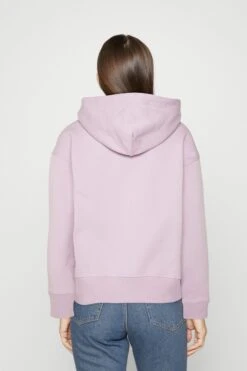 Gant Icon Essential Hoodie - Hoodie - Soothing Lilac 10 Gant Icon Essential Hoodie - Hoodie - Soothing Lilac -Gant shop a0c59d925ba5418987c8b672ae89fadc scaled