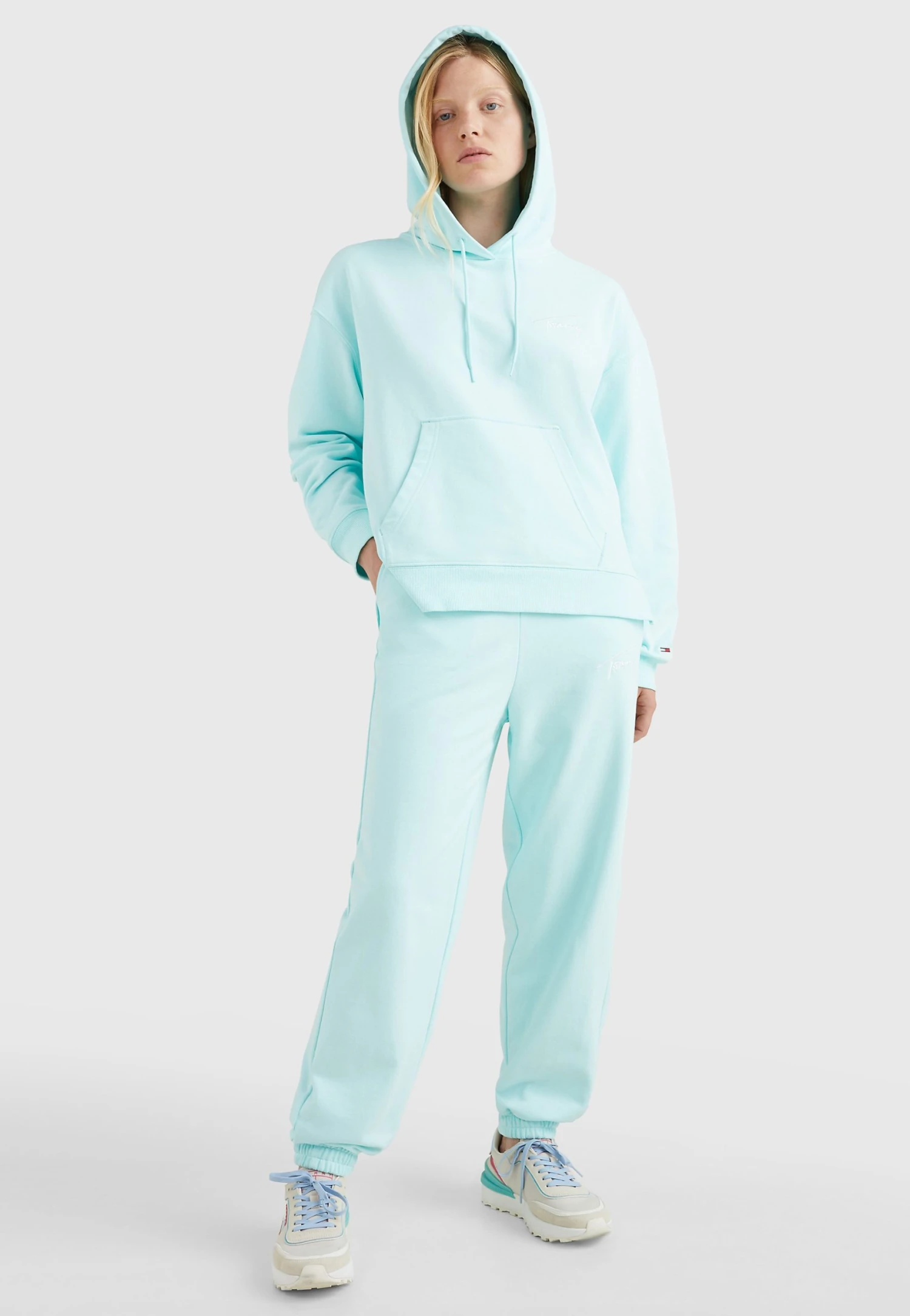 Tommy Jeans Signature- Hoodie - Aqua Coast 4 Tommy Jeans Signature- Hoodie - Aqua Coast - Bilde 2