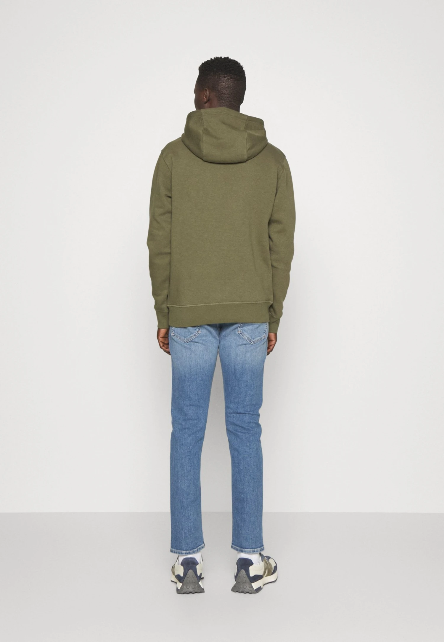 Tommy Jeans Linear Hoodie - Sweatshirt - Drab Olive Green 8 Tommy Jeans Linear Hoodie - Sweatshirt - Drab Olive Green - Bilde 6
