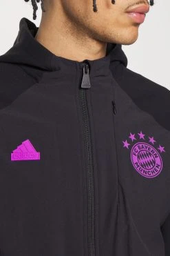 ADIDAS PERFORMANCE Fc Bayern München Hoodie - Klubbklær - Black/Shock Purple -Gant shop a546ff5b17fc4b76ab376f5fc55f3833 scaled