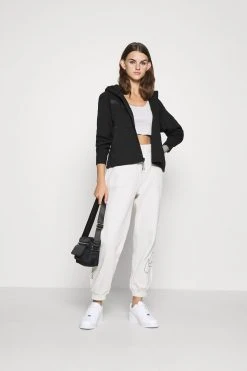 Nike Sportswear Tech Fleece Hoodie - Sweatjakke - Black -Gant shop b101cb5ddde54ec6901ddcc29a0d5830 scaled