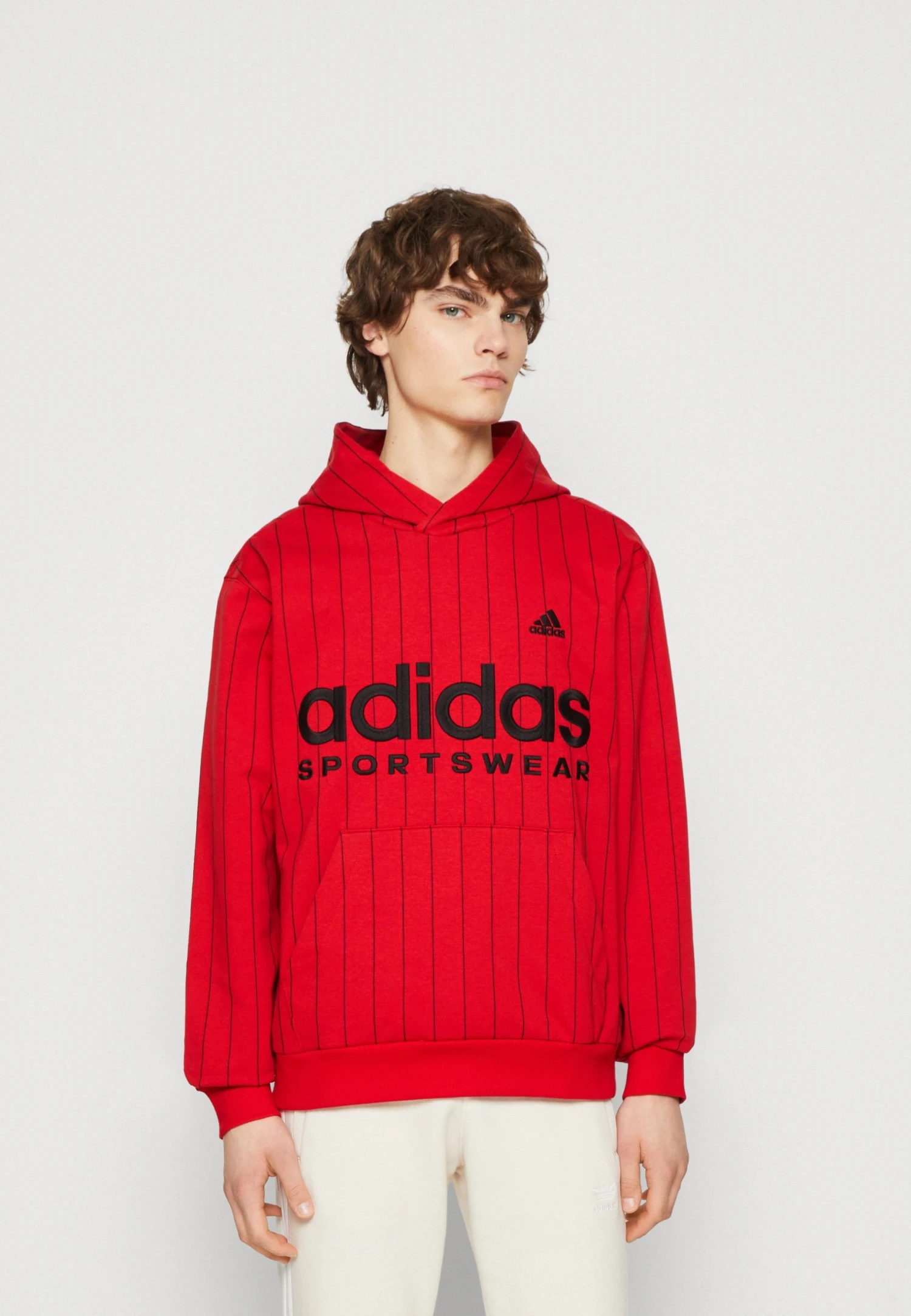 Adidas Sportswear Xpress - Hoodie - Better Scarlet 3 Adidas Sportswear Xpress - Hoodie - Better Scarlet