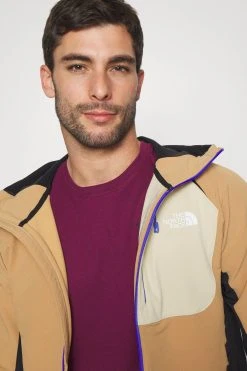 The North Face Hoodie - Softshelljakke - Almond Butter/Black Gravel -Gant shop b3adce18eb53416d955af5d3170ca426 scaled