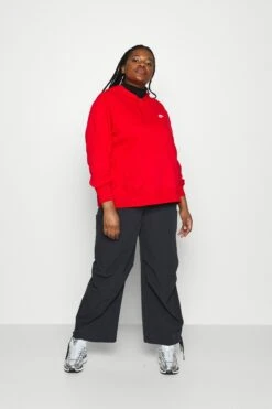 Nike Sportswear Club - Hoodie - University Red/White -Gant shop b3d1c7bd6f354e76b40fbfd6e280a41c scaled