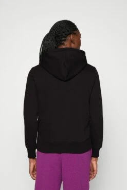Champion Hooded - Hoodie - Black 9 Champion Hooded - Hoodie - Black -Gant shop b3d3ed602b3744f1b6489807ac9be9bb scaled