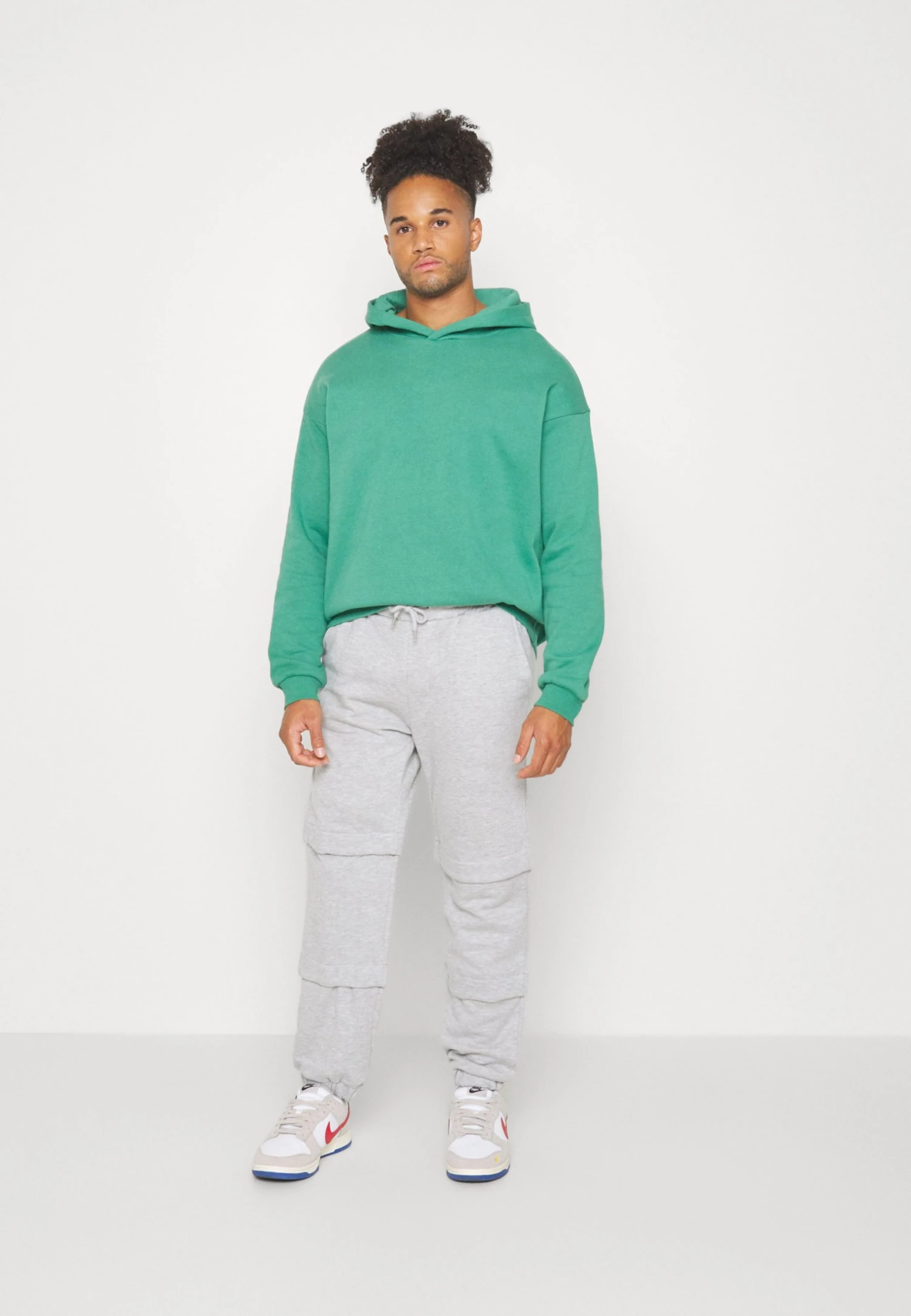 YOURTURN Unisex - Hoodie - Green 7 YOURTURN Unisex - Hoodie - Green - Bilde 5