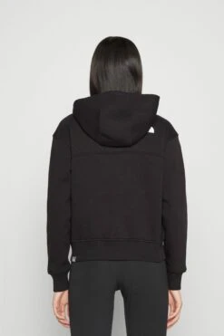 The North Face Essential Hoodie - Sweatjakke - Black -Gant shop b82f6cde5fbe4069ad6a6dc46df43955 scaled