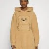 MOSCHINO Seasonal Teddy Bear - Hoodie - Fantasy Print Beige -Gant shop b904bf97b83b43bbb02139a60e7f9e43