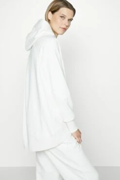 Sweaty Betty Revive Longline Hoody - Hoodie - White -Gant shop ba96992eca634c13af4b121607f9db0a scaled