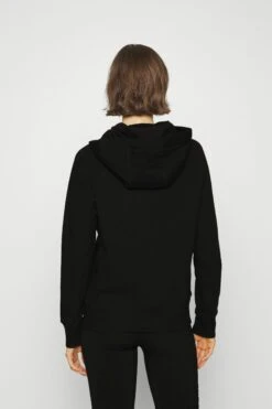 DKNY Two Tone Logo Zip Hoodie - Sweatjakke - Black 10 DKNY Two Tone Logo Zip Hoodie - Sweatjakke - Black -Gant shop bbe3736ea8f14190bcade8fb6c187377 scaled