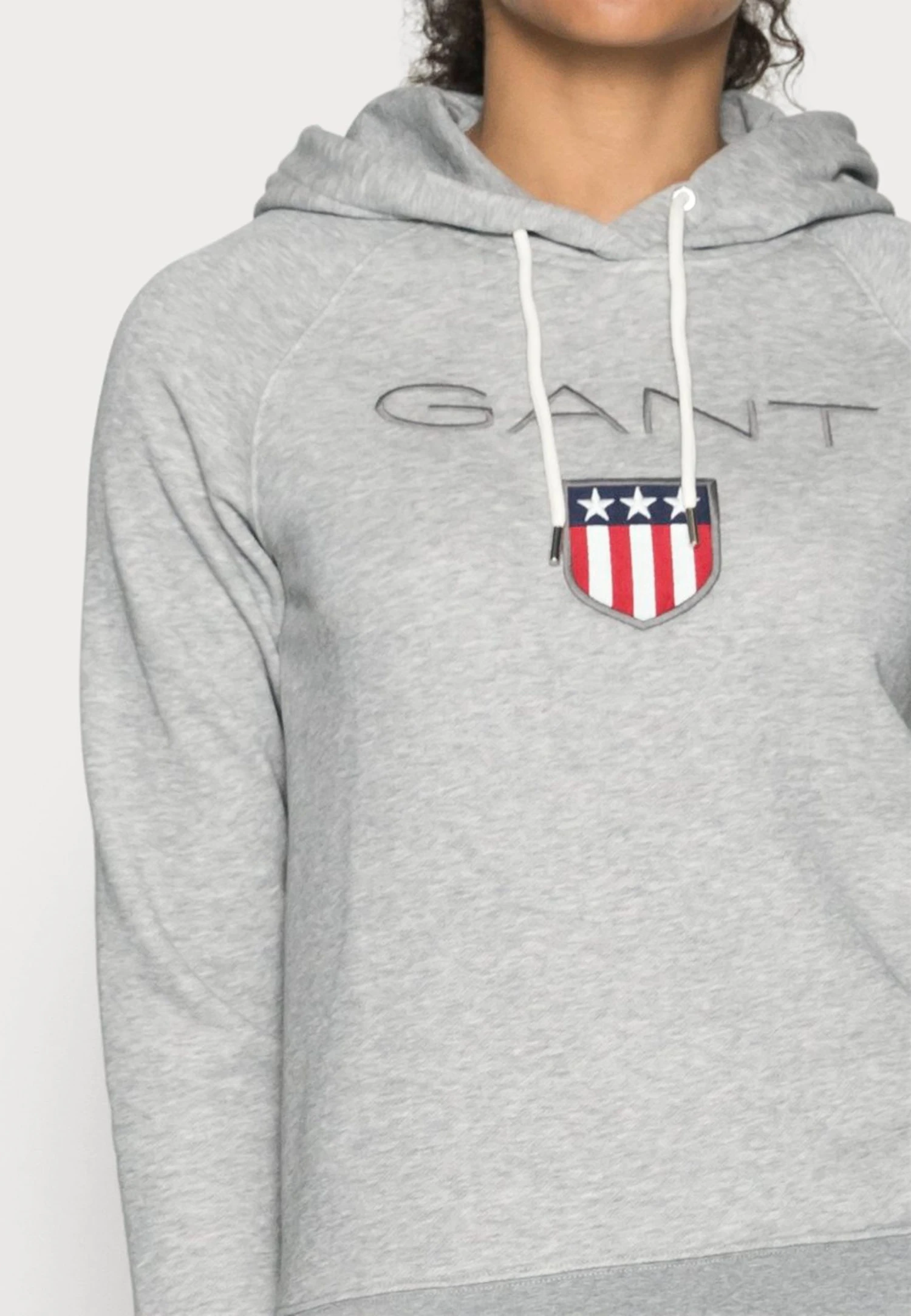 Gant Shield Hoodie - Hoodie - Grey 6 Gant Shield Hoodie - Hoodie - Grey - Bilde 4
