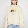 FIORUCCI Oversized Hoodie - Hoodie - White -Gant shop bc9e4a5726464aa5bbb4648914965e90
