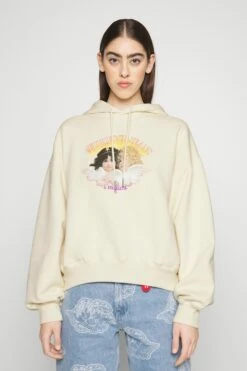 FIORUCCI Oversized Hoodie - Hoodie - White