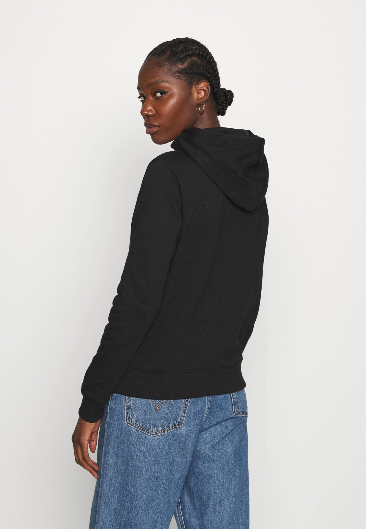 Calvin Klein Core Logo Hoodie - Hoodie - Black 5 Calvin Klein Core Logo Hoodie - Hoodie - Black - Bilde 3
