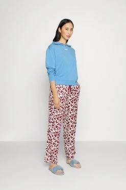 Hugo Shuffle Hoodie - Pyjamasoverdel - Light/Pastel Blue 9 Hugo Shuffle Hoodie - Pyjamasoverdel - Light/Pastel Blue -Gant shop c0cd345142b447c7962d06f3b52c5670 scaled
