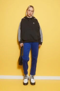 Adidas Originals Classics Oversized Hoodie - Sweatshirt - Black -Gant shop c563152880bf410cb44aceb408ad745a scaled