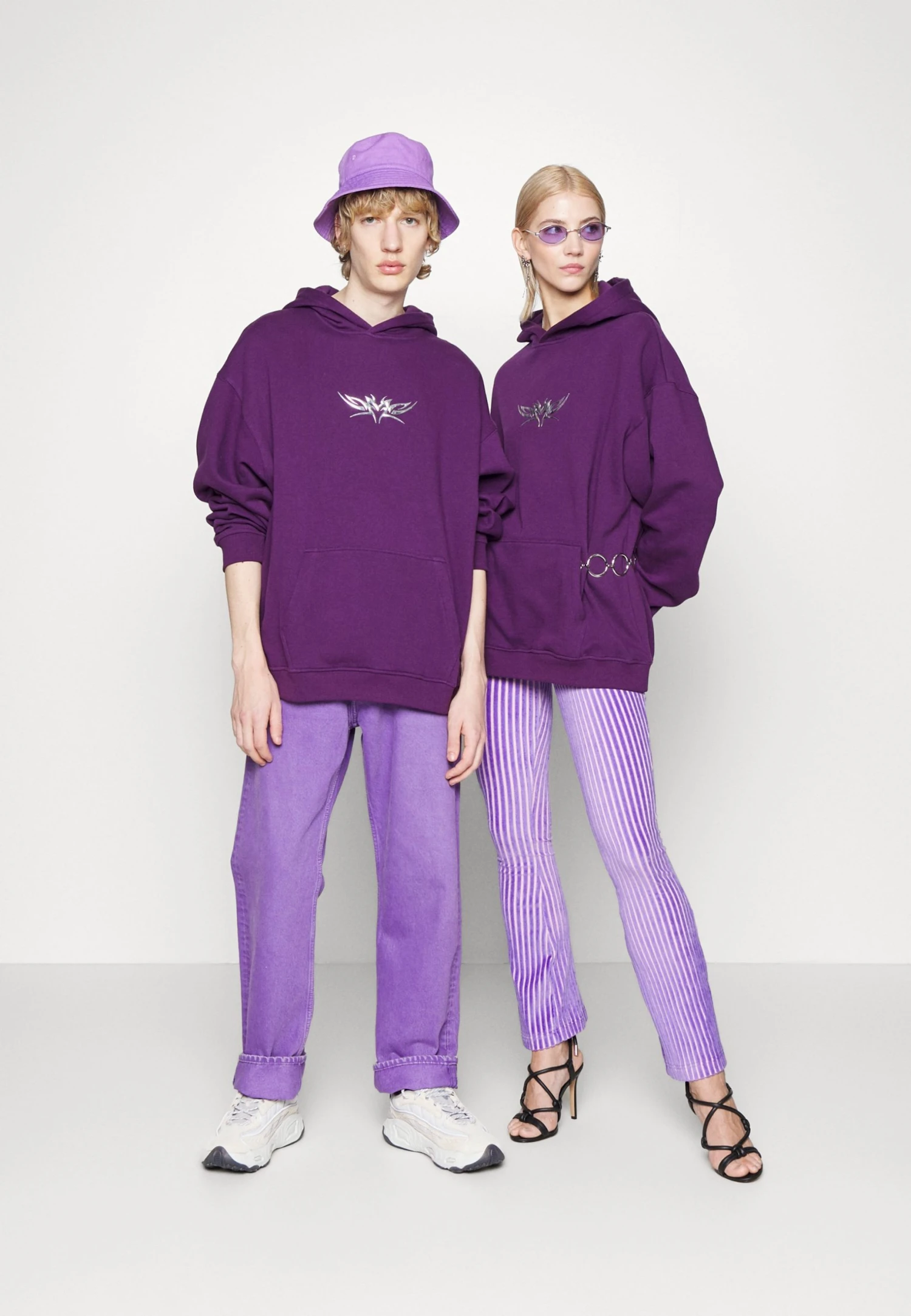 YOURTURN Unisex - Hoodie - Dark Purple 3 YOURTURN Unisex - Hoodie - Dark Purple - Bilde 2