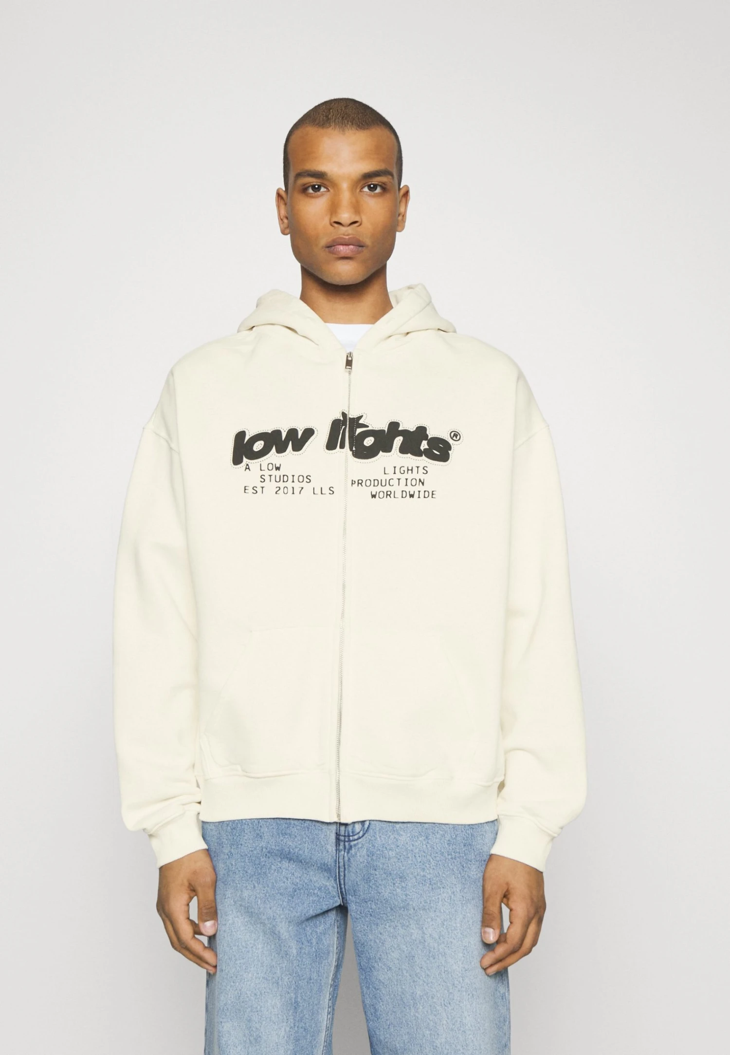 Low Lights Studios Star Logo Zip Hoodie Unisex - Sweatjakke - Ecru 3 Low Lights Studios Star Logo Zip Hoodie Unisex - Sweatjakke - Ecru