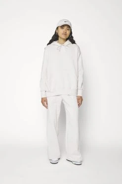 Nike Sportswear Hoodie- Hoodie - Light Orewood Brown -Gant shop ca6e80f80a584f5eafc2164c740a7426 scaled