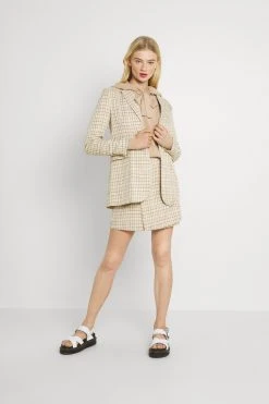 Alternative view of Noisy May Nmship Hoodie - Strikkegenser - Beige
