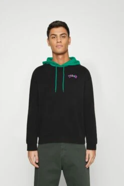 YOURTURN Unisex - Hoodie - Black -Gant shop ceef03a11b384e1abf1dbae105db47d9 scaled