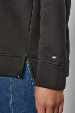 Tommy Hilfiger Hoodie - Schwarz -Gant shop d2855afaf2aa4d7693fa7560fc45ead4 scaled
