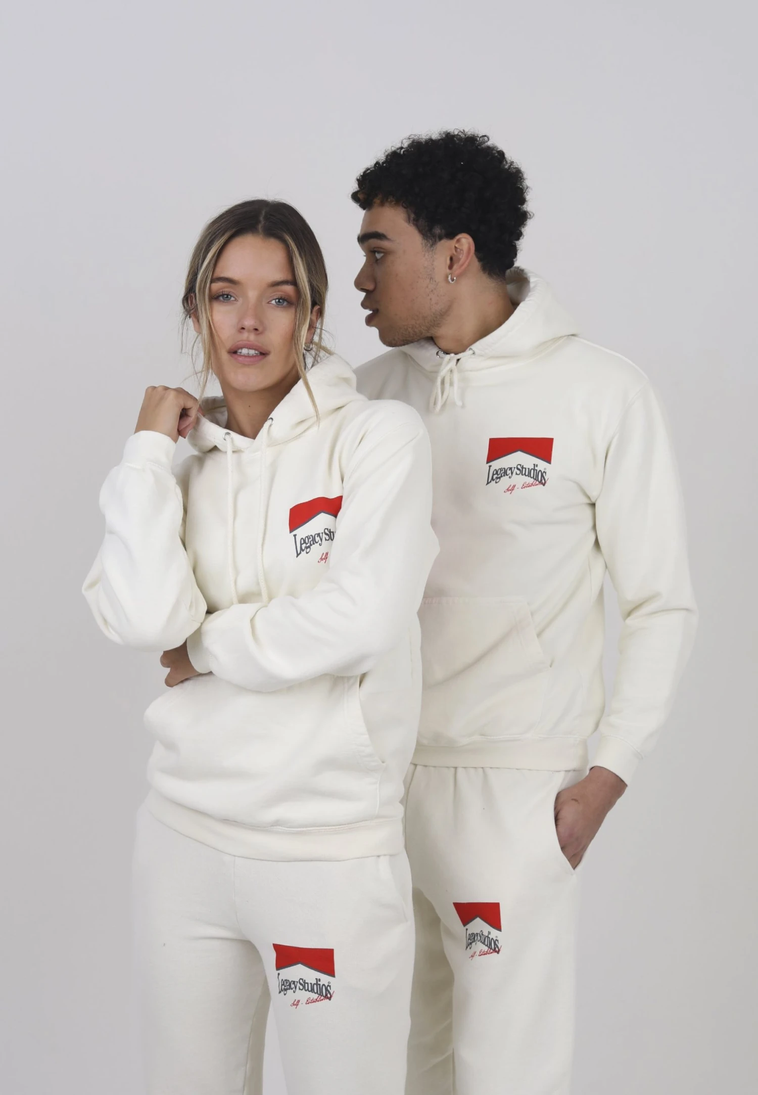 LEGACY STUDIOS Selfestablished Logo Unisex - Hoodie - Cream 6 LEGACY STUDIOS Selfestablished Logo Unisex - Hoodie - Cream - Bilde 4