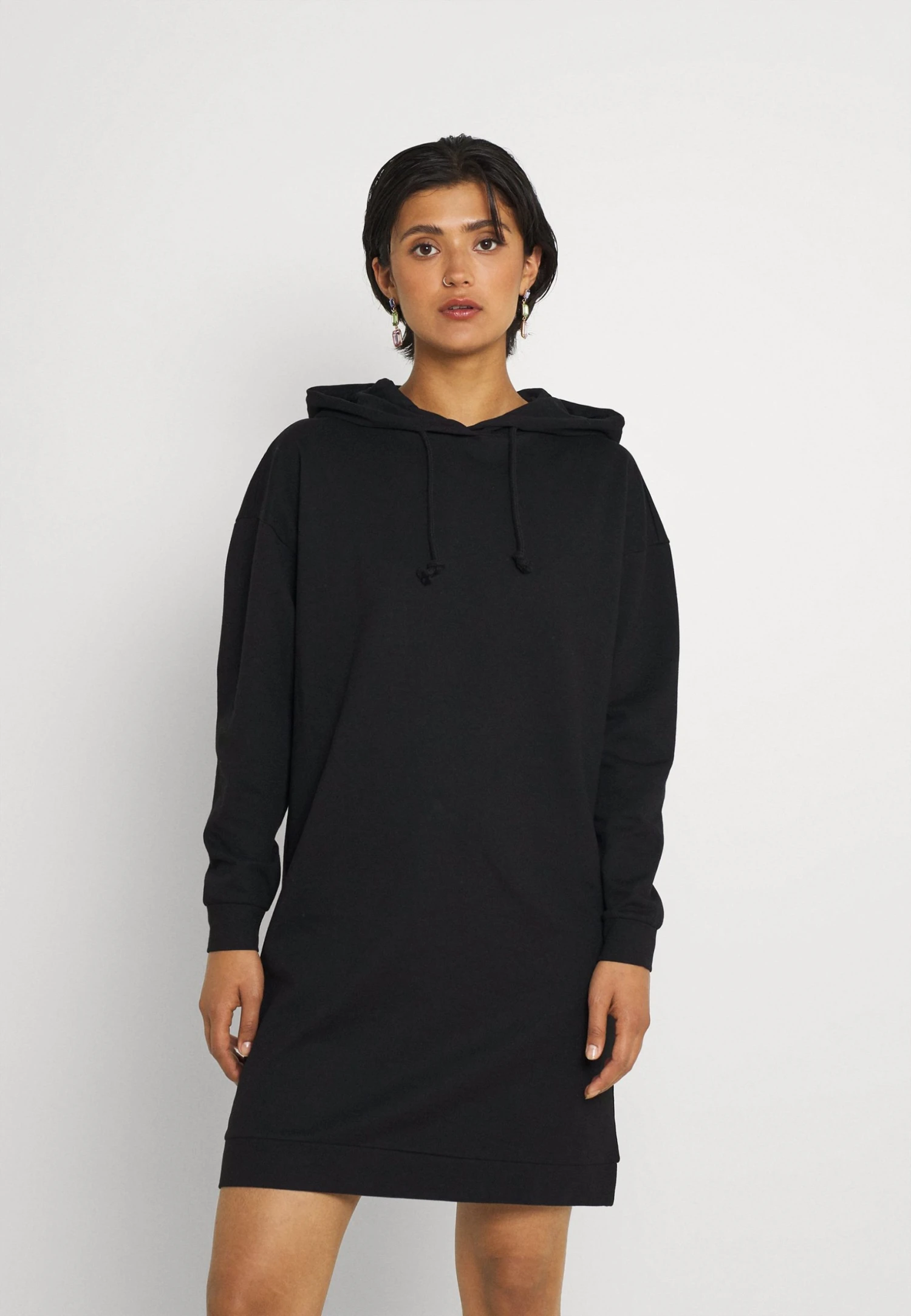 Vero Moda Vmoctavials Hoodie Dress - Kjole - Black 3 Vero Moda Vmoctavials Hoodie Dress - Kjole - Black