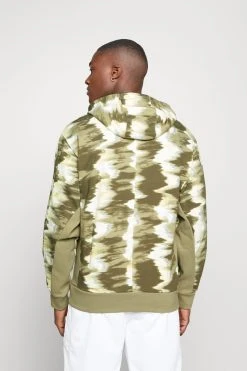 Nike Performance Heritage Hoodie - Hoodie - Medium Olive -Gant shop dceee5eb2ebc43968c1578d287e72b1c scaled