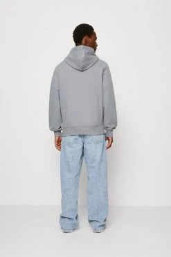 Calvin Klein Jeans Micro Monologo Hoodie Unisex - Hoodie - Overcast Grey 10 Calvin Klein Jeans Micro Monologo Hoodie Unisex - Hoodie - Overcast Grey -Gant shop dd8d379edb064ed1a1c1129110795661 scaled