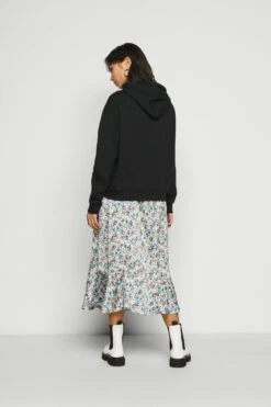 Even&Odd Petite Hoodie - Black -Gant shop ddebfc40682f466690b9d9386c8a622b scaled