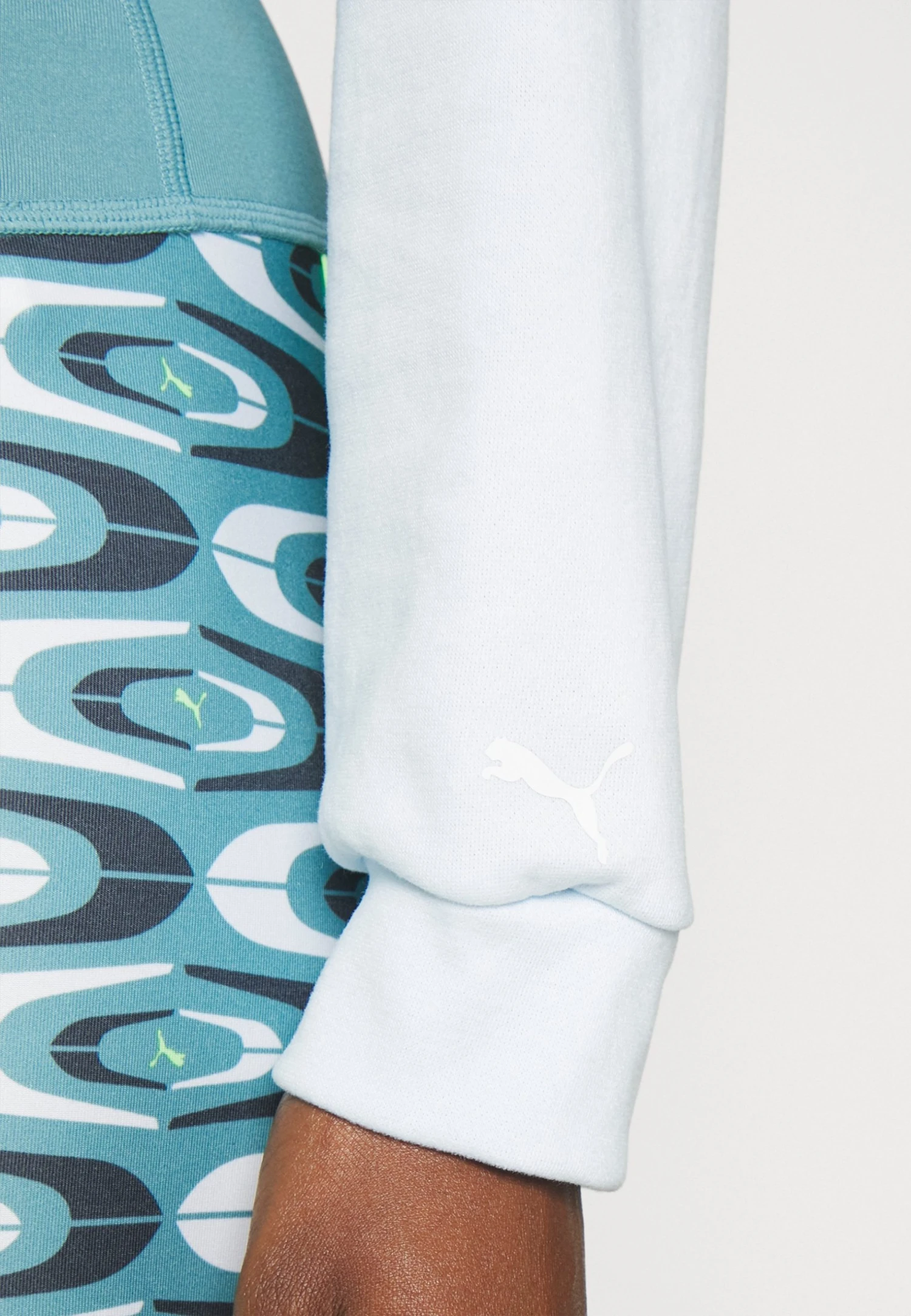 Puma Fit Move Crop Hoodie - Hoodie - Icy Blue 7 Puma Fit Move Crop Hoodie - Hoodie - Icy Blue - Bilde 5