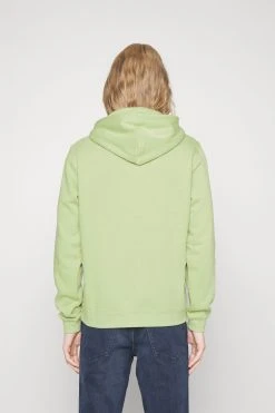 Converse Go To Embroidered Star Chevron Standard Fit Hoodie Unisex - Hoodie - Vitality Green -Gant shop dea3acd46ad446e9afc24d4d18835c3f scaled