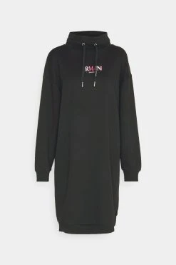 Armani Exchange Key Account Capsule Hoodie Dress - Strikket Kjole - Black -Gant shop e00a0afc061f4f898f4e17919460faa6 scaled