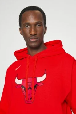 Nike Performance Chicago Bulls Essential Hoodie - Hoodie - University Red -Gant shop e5f8142495c340edbe0290db4c648f03 scaled