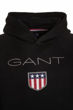 Gant Shield Hoodie - Hoodie - Black -Gant shop e7e1c13b6d534a448b92da0320fa5a0e
