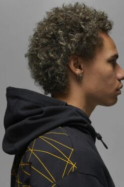 Nike Performance Jordan X Paris St Germain- Hoodie - Black Tour Yellow -Gant shop e8bc7b00f054421a9e1b8ad0899060f4 scaled