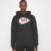 Fanatics Nfl Kansas City Chiefs Hoodie - Klubbklær - Black 1 Fanatics Nfl Kansas City Chiefs Hoodie - Klubbklær - Black -Gant shop ea066234b4bc4b80b8f4199b419f25f1