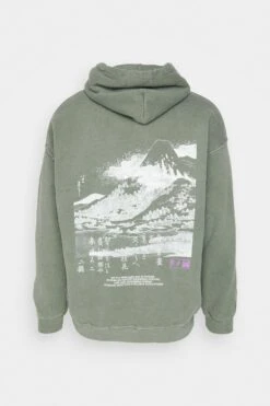BDG Urban Outfitters Bdg Sketch Hokusai - Hoodie - Khaki 13 BDG Urban Outfitters Bdg Sketch Hokusai - Hoodie - Khaki -Gant shop eda4b2cd27854c73b2af8d94ef1de6bb scaled