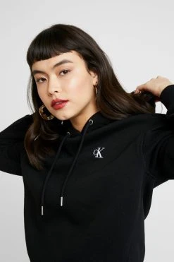 Calvin Klein Jeans Embroidery Hoodie - Hoodie - Black -Gant shop f0c3ed0d61e340d391dcec22a43cc859 scaled