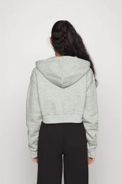 COTTON ON Classic Cropped Zip Through Hoodie - Sweatjakke - Grey Marle -Gant shop f144a896b8564ce9b496dc7fb3bd7942 scaled