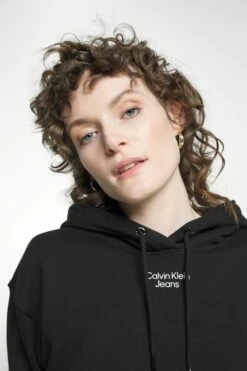 Calvin Klein Jeans Stacked Logo Hoodie - Hoodie - Black -Gant shop f52cd7d6a94b47a6a9e3e0df7fcba16d scaled