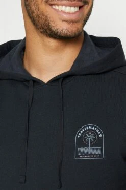 TravisMathew Basilica - Hoodie - Black -Gant shop fb326eb2ab5543c2bb83aa4a7681197a scaled