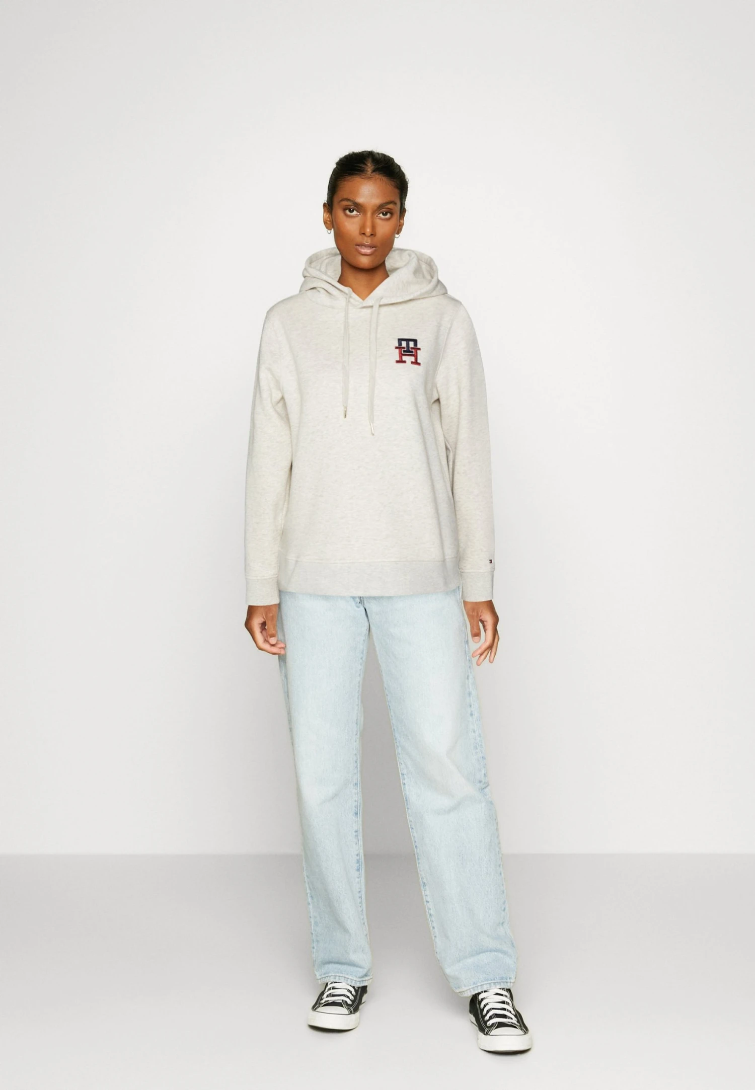 Tommy Hilfiger Monogram Hoodie - Hoodie - Heathered Oatmilk 4 Tommy Hilfiger Monogram Hoodie - Hoodie - Heathered Oatmilk - Bilde 2