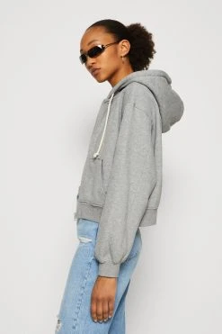 WEEKDAY Volume Zip Hoodie - Sweatjakke - Mid Grey Melange -Gant shop ffeb8daabcc347d99cf7ea4724a156da scaled